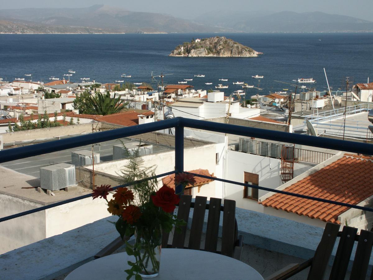 Kleoni Club Apartments Tolo Bagian luar foto